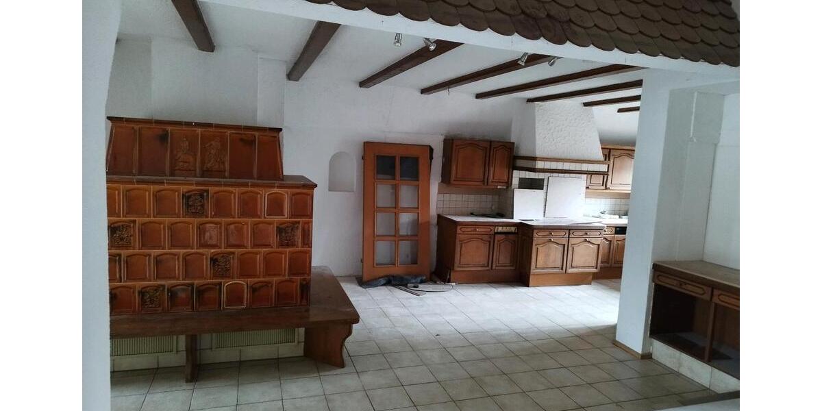 Etagenwohnung Linkenheim-Hochstetten Hochstetten - 4.5 Zimmer, 105 m&sup2;, 1.490&euro; | Angebot:25669102