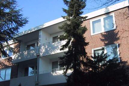 Top-Lage: renovierte 2-Zimmer-Wohnung mit Balkon u. Garage im Stadtbereich 2 zimmer