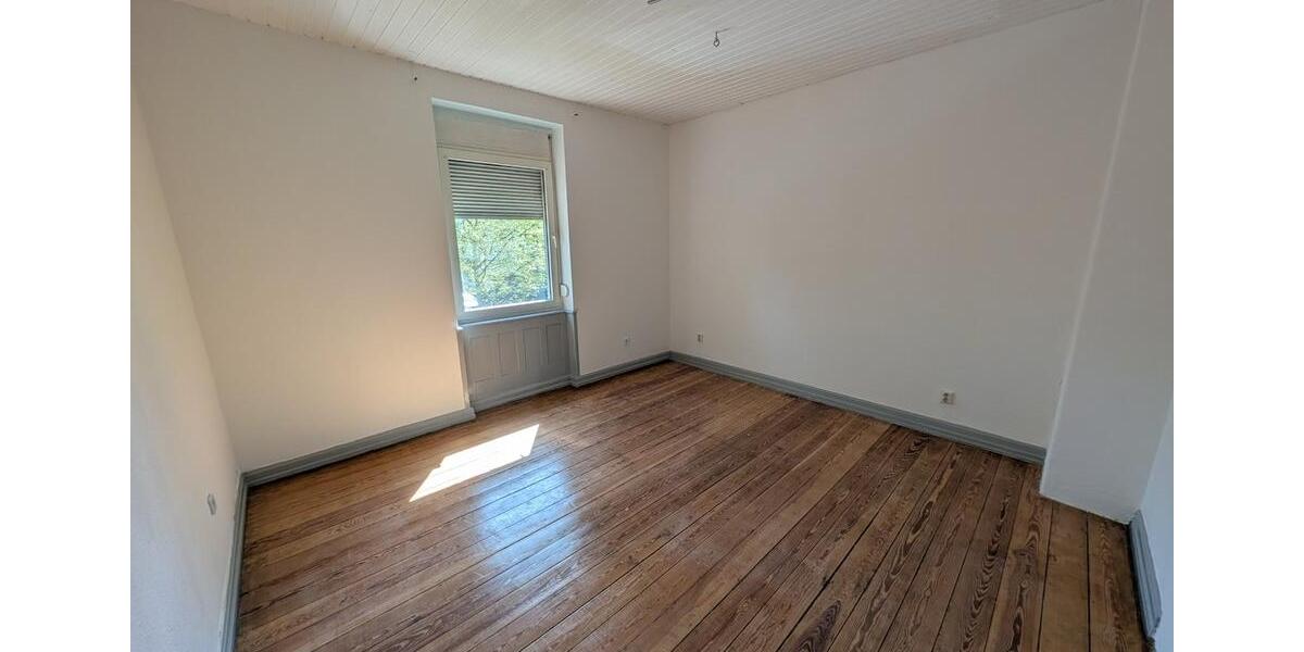 Etagenwohnung Speyer - 4 Zimmer, 110 m&sup2;, 1.200&euro; | Angebot:26271949