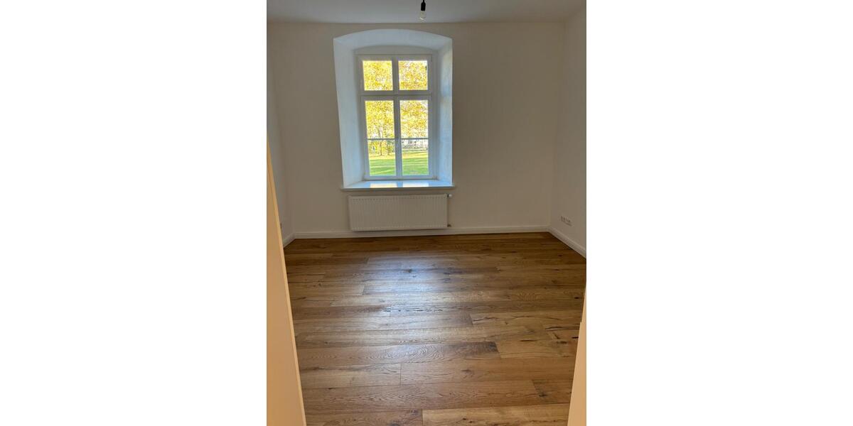 Erdgeschoßwohnung Gersfeld (Rhön) - 4 Zimmer, 87 m&sup2;, 1.175&euro; | Angebot:24223191