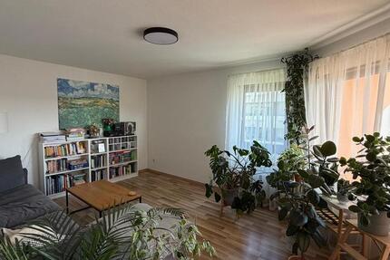 Wohnung Sachsenheim - 2.5 Zimmer, 66 m&sup2;, 820&euro; | Angebot:26611951