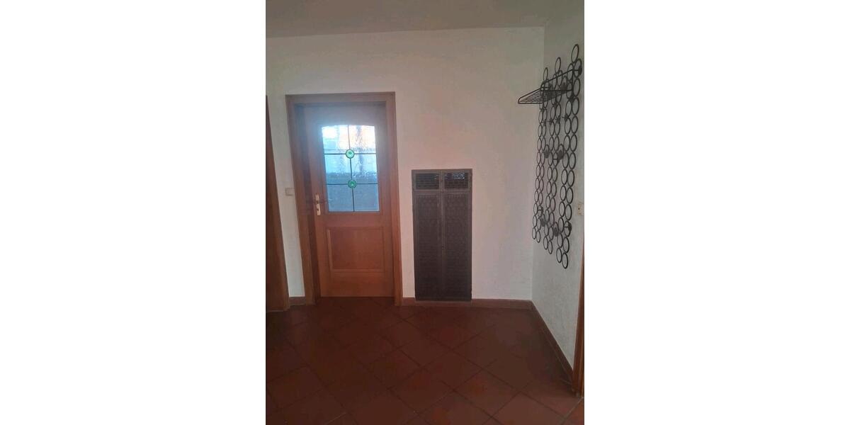 Erdgeschoßwohnung Cham - 2 Zimmer, 100 m&sup2;, 720&euro; | Angebot:25929833