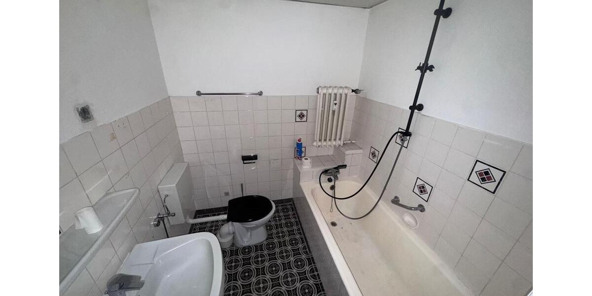 Etagenwohnung Krefeld Benrad - 3 Zimmer, 98 m&sup2;, 1.000&euro; | Angebot:26533972