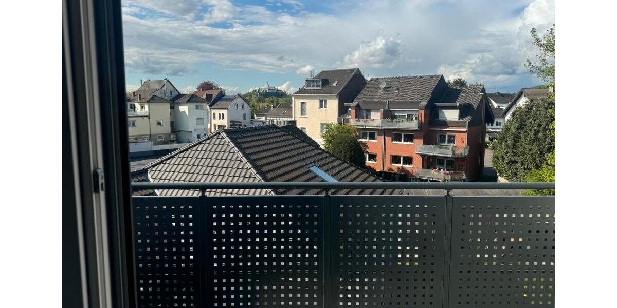 Maisonettenwohnung Sankt Augustin - 6 Zimmer, 140 m&sup2;, 1.600&euro; | Angebot:26659129