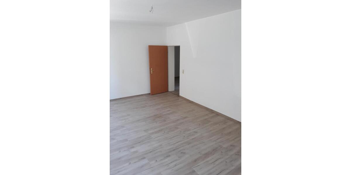 Gewerbeobjekt Meerane - 340&euro; | Angebot:25213076