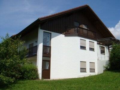 Etagenwohnung Bad Birnbach Asenham - 4 Zimmer, 140 m&sup2;, 998&euro; | Angebot:25733469