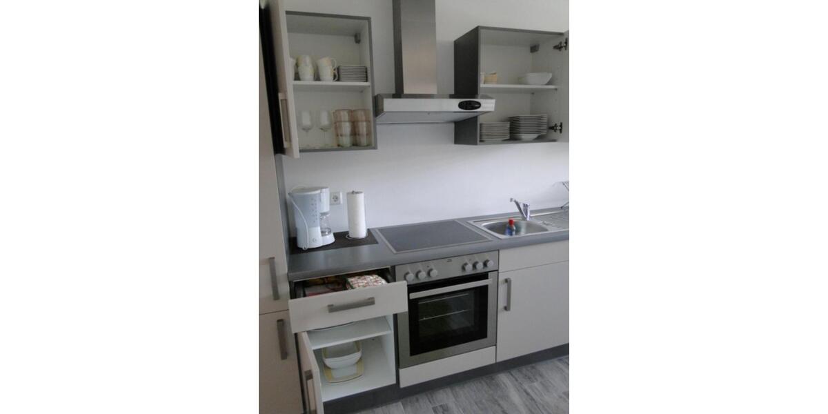 Dachgeschoßwohnung Jüterbog - 3 Zimmer, 107 m&sup2;, 1.175&euro; | Angebot:23068108