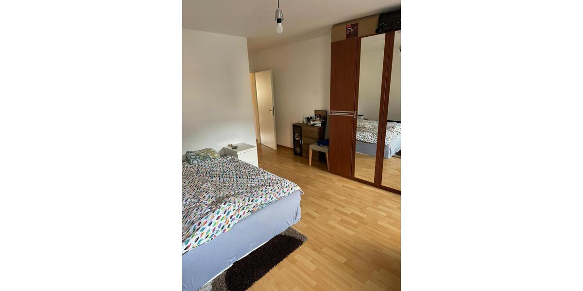 Etagenwohnung Saarbrücken West - 2 Zimmer, 60 m&sup2;, 690&euro; | Angebot:26611865