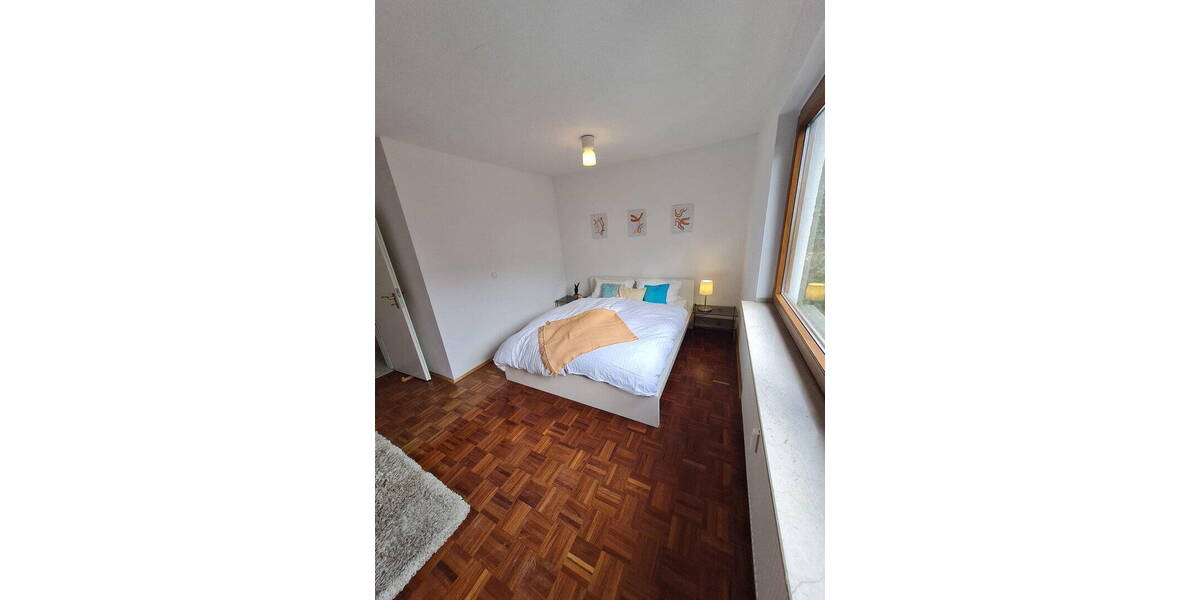 Etagenwohnung Bergisch Gladbach Gronau - 2 Zimmer, 70 m&sup2;, 970&euro; | Angebot:26033070