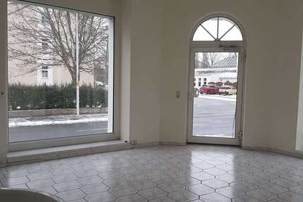 Einzelhandel in Zittau 279 € 140 m² zimmer