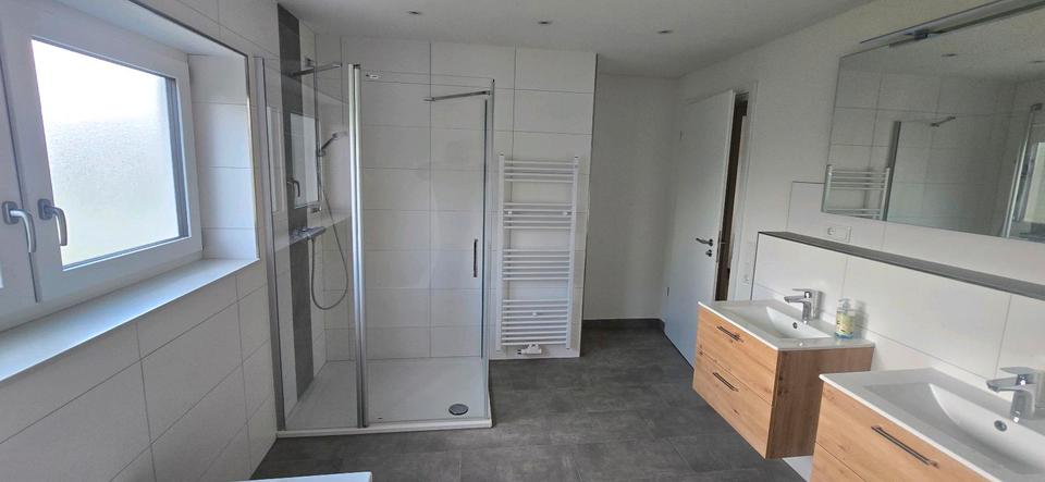 Doppelhaushälfte Brakel - 4 Zimmer, 130 m&sup2;, 1.530&euro; | Angebot:26602881