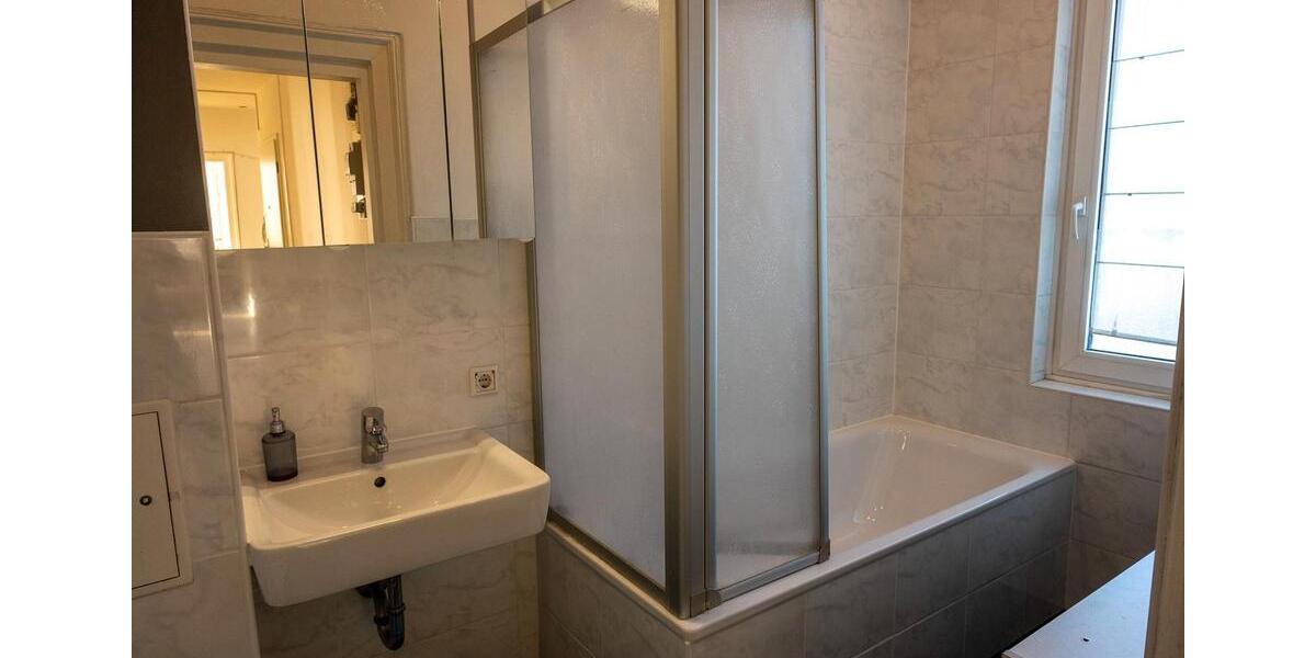 Wohnen auf Zeit Nürnberg Sankt Leonhard - 5 Zimmer, 96 m&sup2;, 365&euro; | Angebot:26515243