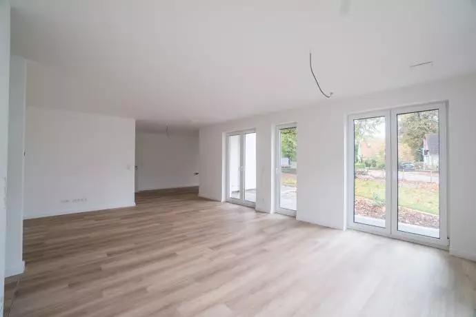 Erdgeschoßwohnung Oldenburg Bürgeresch - 4 Zimmer, 155 m&sup2;, 1.850&euro; | Angebot:26594425