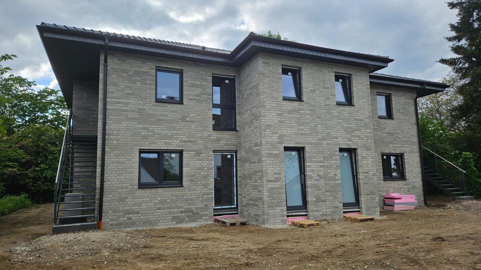 Erdgeschoßwohnung Versmold - 3 Zimmer, 93 m&sup2;, 1.200&euro; | Angebot:26615612