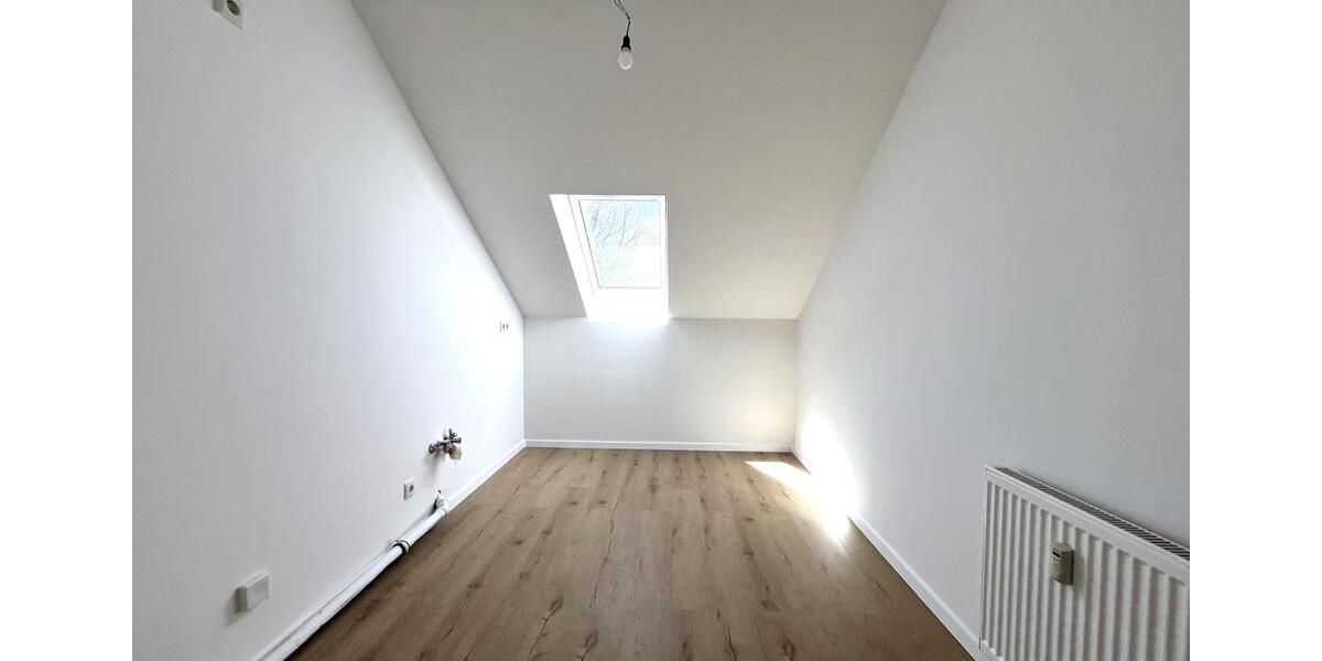 Dachgeschoßwohnung Oyten - 2 Zimmer, 61 m&sup2;, 560&euro; | Angebot:26348240