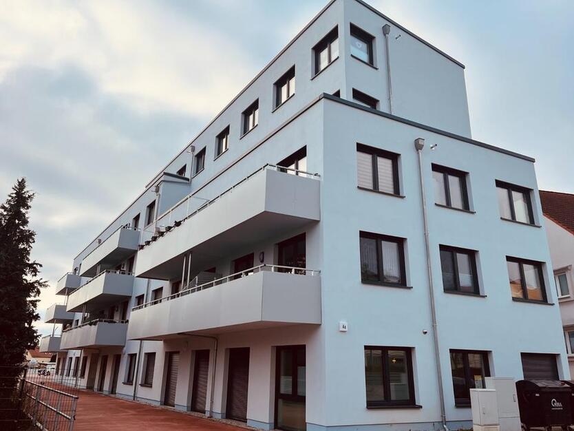 Moderne 2-RaumWohnung mit großem Balkon in der Altstadt von Borna
