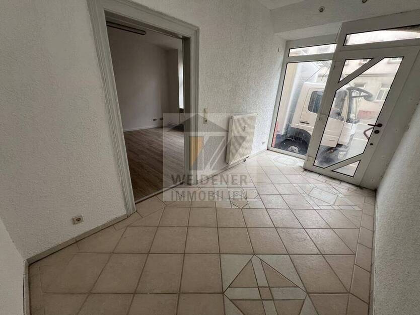 Laden-Bürofläche in Debschwitz mit ca. 43 m²!