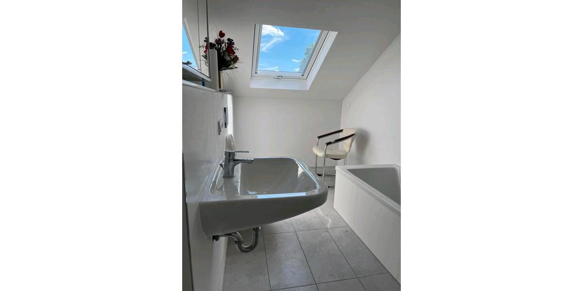 Dachgeschoßwohnung Reichelsheim (Wetterau) - 4 Zimmer, 85 m&sup2;, 950&euro; | Angebot:26036046