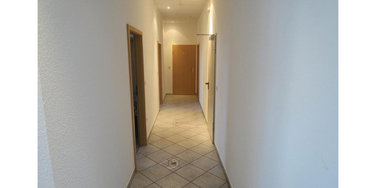 Erdgeschoßwohnung Warburg - 3 Zimmer, 75 m&sup2;, 500&euro; | Angebot:26196148