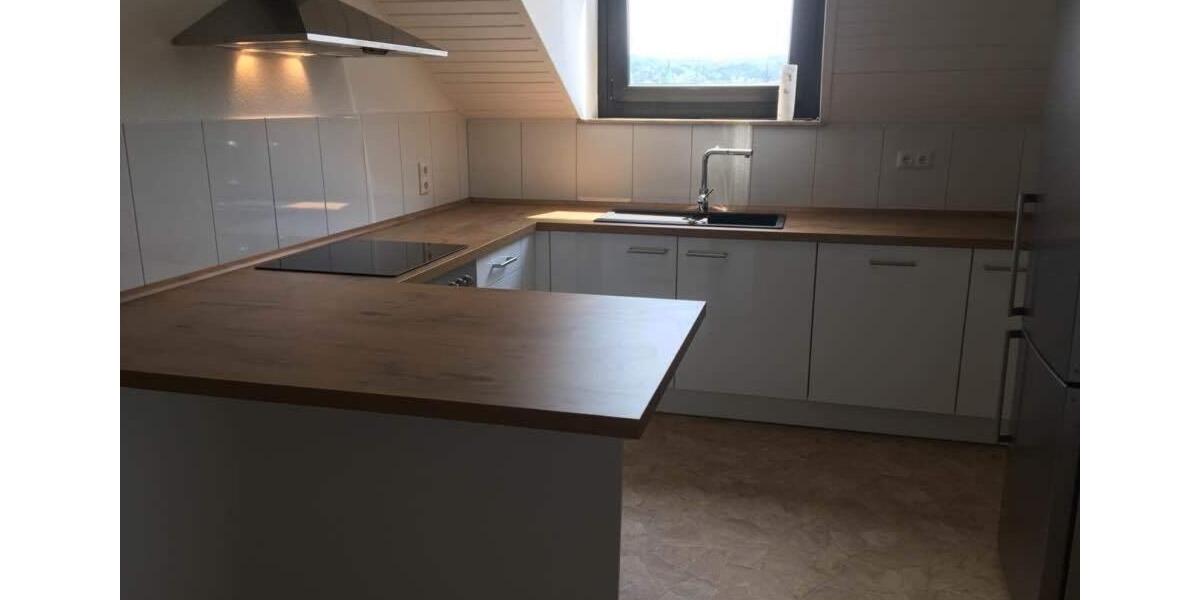 Dachgeschoßwohnung Wuppertal Elberfeld - 4 Zimmer, 90 m&sup2;, 690&euro; | Angebot:25136934
