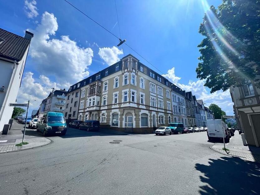 Montieren Zimmer Wuppertal Lavalya gewerblich