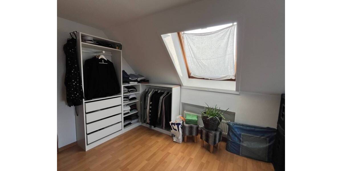 Etagenwohnung Bad Vilbel - 2 Zimmer, 63 m&sup2;, 700&euro; | Angebot:26732111