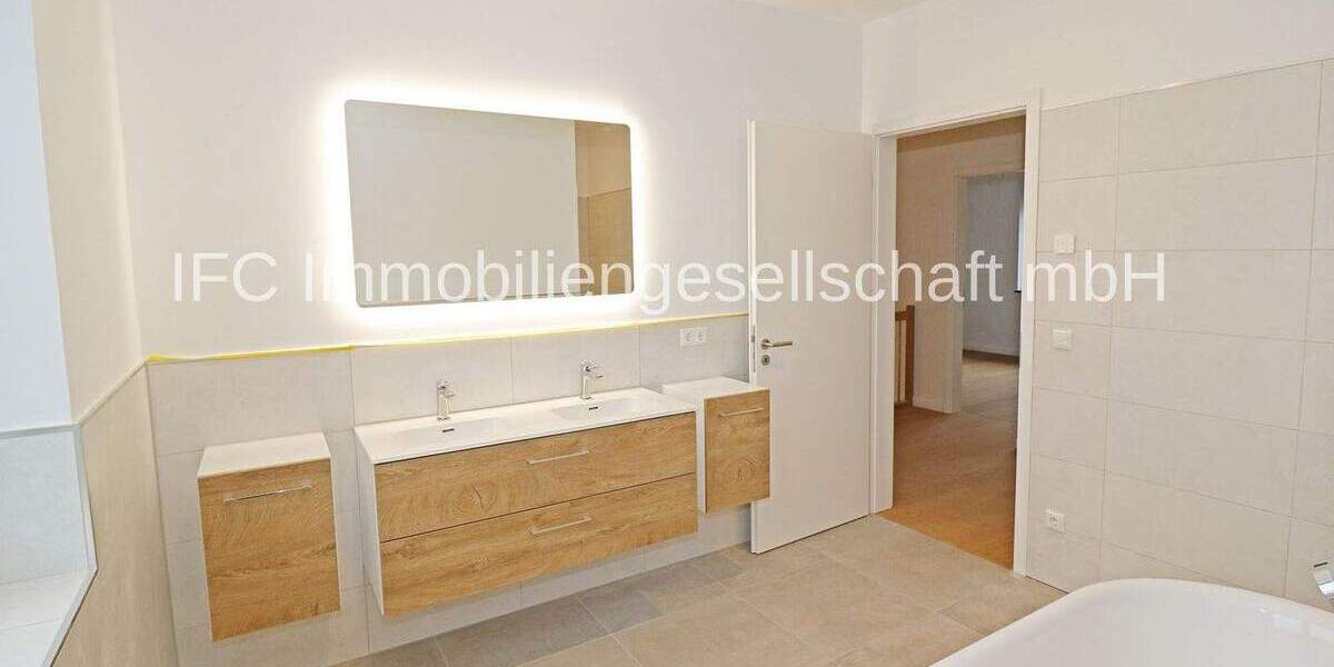 Doppelhaushälfte Dessau-Roßlau Kochstedt - 4 Zimmer, 133 m&sup2;, 1.700&euro; | Angebot:25705753