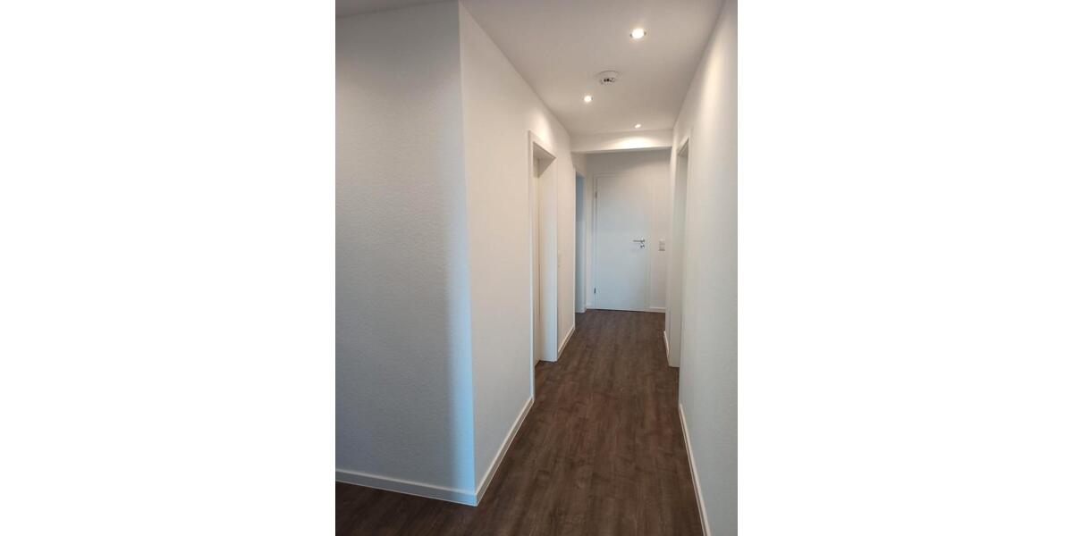 Dachgeschoßwohnung Kippenheim - 3 Zimmer, 81 m&sup2;, 900&euro; | Angebot:26338849