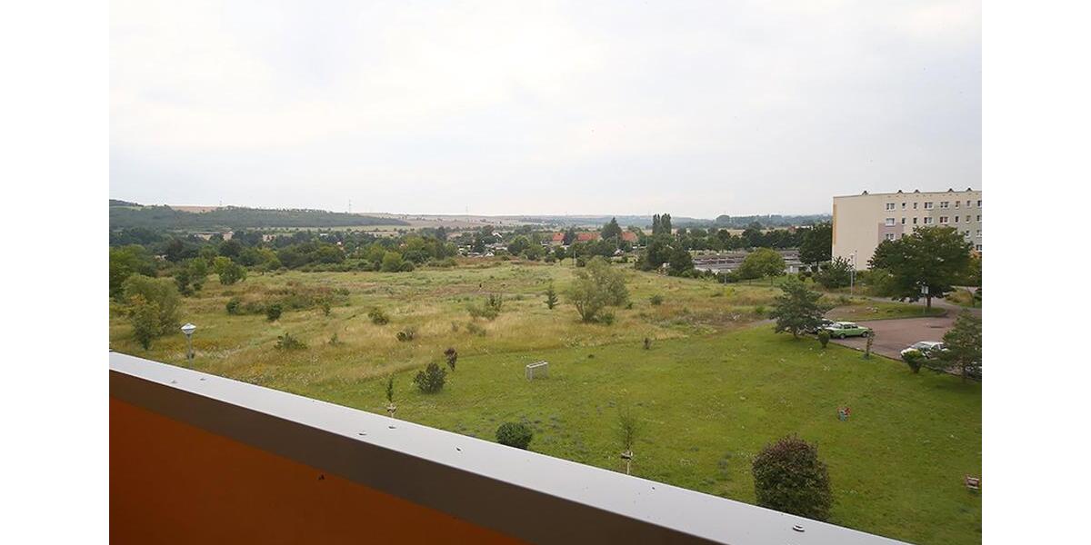 Etagenwohnung Eisleben (Lutherstadt) - 4 Zimmer, 66 m&sup2;, 283&euro; | Angebot:20829765