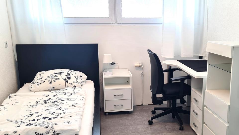 Wohnen auf Zeit Emden - 4 Zimmer, 89 m&sup2;, 440&euro; | Angebot:26043090