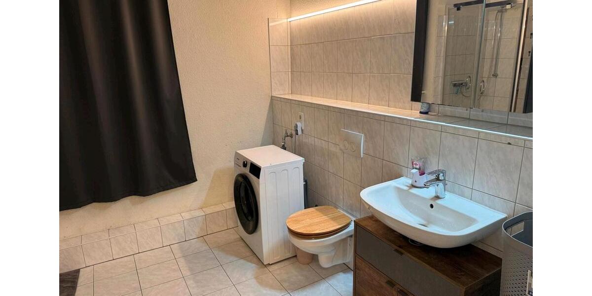 Etagenwohnung Bad Oldesloe - 2 Zimmer, 71 m&sup2;, 1.200&euro; | Angebot:26048642