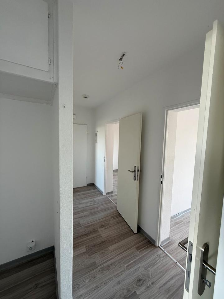 Gemütliche 3-Zimmer-Wohnung mit Einbauküche ab sofort zimmer