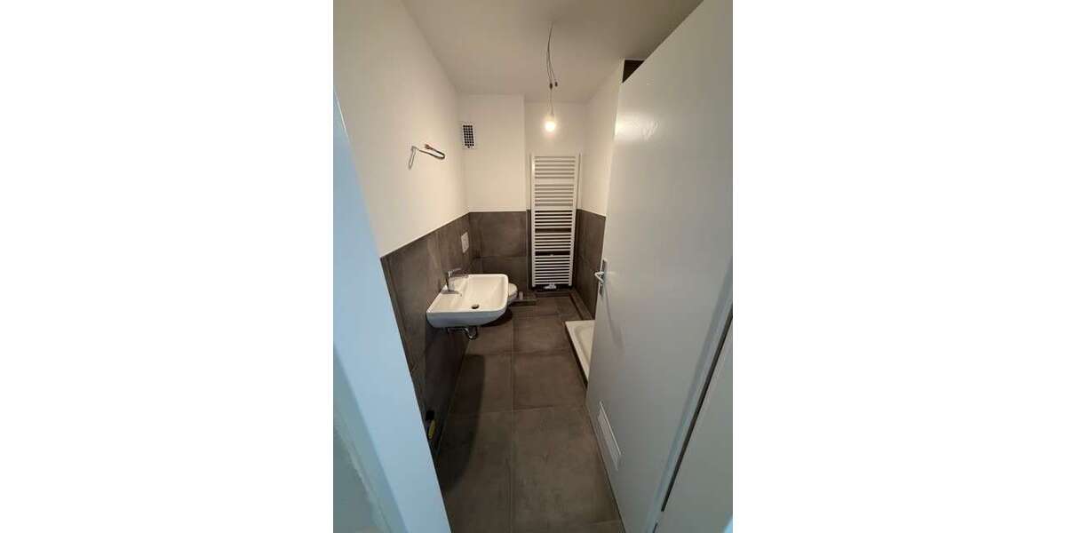 Etagenwohnung Würzburg Grombühl - 3 Zimmer, 66 m&sup2;, 697&euro; | Angebot:26089891