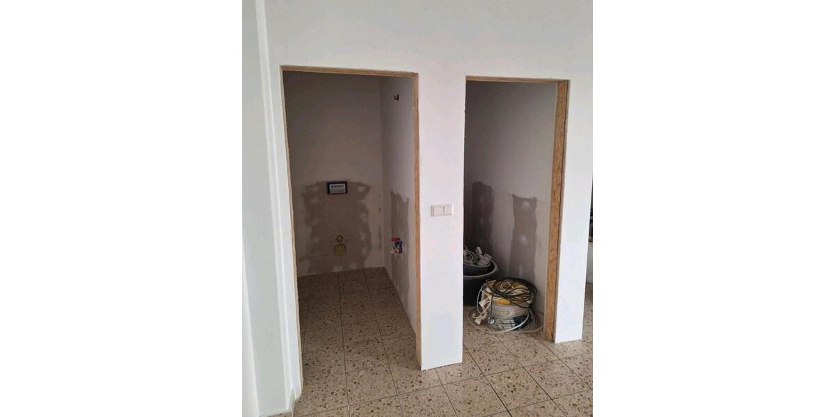 Gewerbeobjekt Eningen unter Achalm - 1.200&euro; | Angebot:26581726
