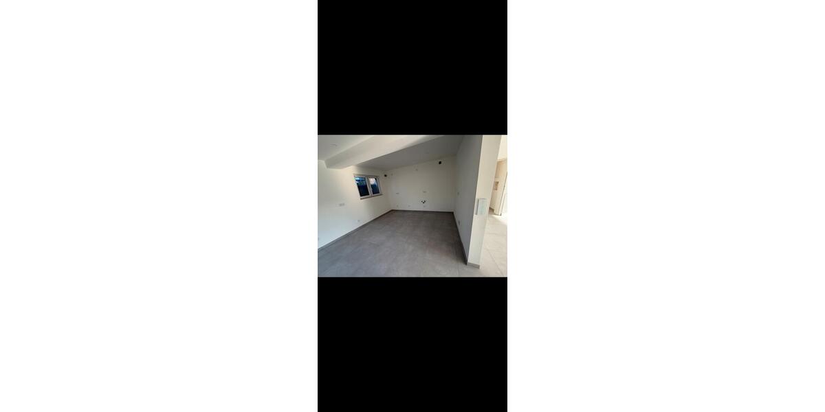 Etagenwohnung Gleichen - 3 Zimmer, 95 m&sup2;, 1.000&euro; | Angebot:26030345