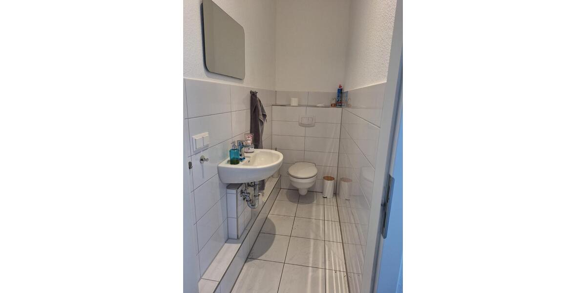 Erdgeschoßwohnung Hannover Nord - 4 Zimmer, 82 m&sup2;, 890&euro; | Angebot:25886878