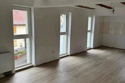 Wohnung Homberg (Ohm) - 4 Zimmer, 105 m&sup2;, 1.000&euro; | Angebot:24853712