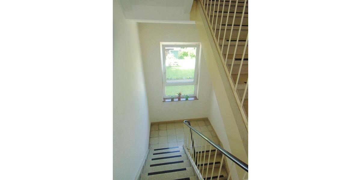 Etagenwohnung Stadthagen - 2 Zimmer, 85 m&sup2;, 595&euro; | Angebot:26146043