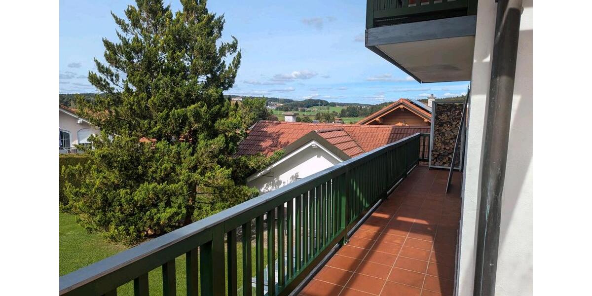 Erdgeschoßwohnung Memmingen - 4 Zimmer, 160 m&sup2;, 1.400&euro; | Angebot:26072112