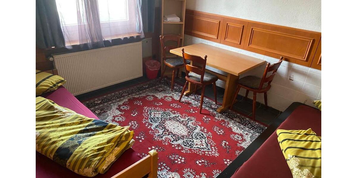 Etagenwohnung Staufenberg - 1 Zimmer, 14 m&sup2;, 35&euro; | Angebot:26049030