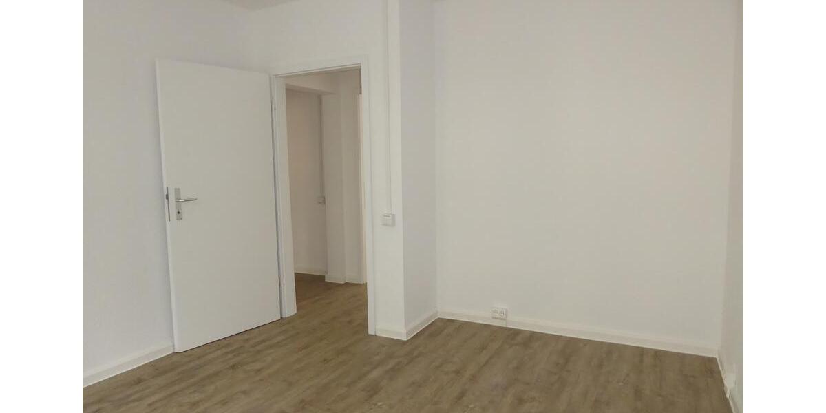Erdgeschoßwohnung Bernburg (Saale) - 3 Zimmer, 58 m&sup2;, 329&euro; | Angebot:25540619