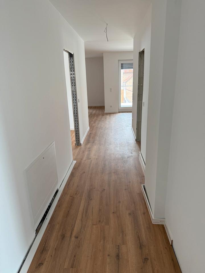 Erstbezug Neubau, 3-Zimmer Wohnung mit Balkon in Bürstadt