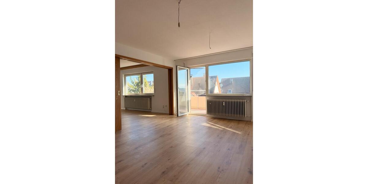 Etagenwohnung Rutesheim - 5 Zimmer, 123 m&sup2;, 1.250&euro; | Angebot:26007794