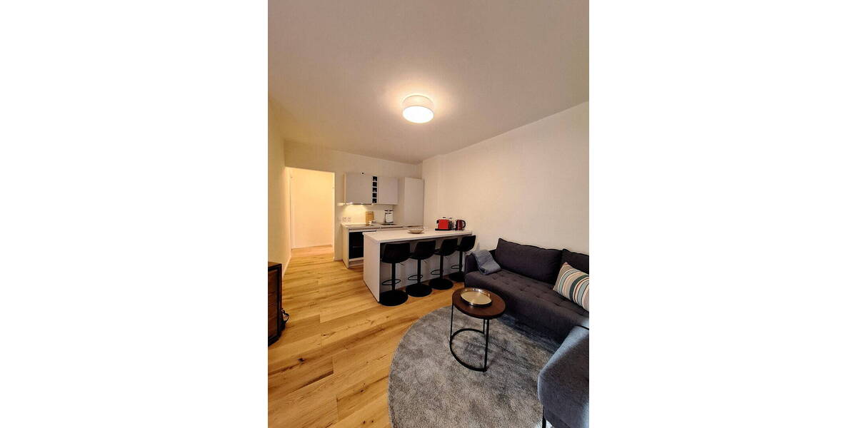 Etagenwohnung Berlin Mitte - 2 Zimmer, 52 m&sup2;, 1.210&euro; | Angebot:26740619