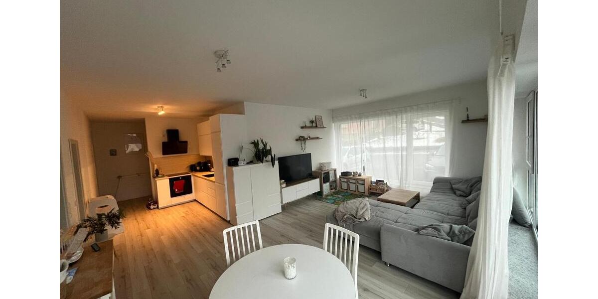 Erdgeschoßwohnung Tauberbischofsheim - 4 Zimmer, 99 m&sup2;, 1.250&euro; | Angebot:24795791