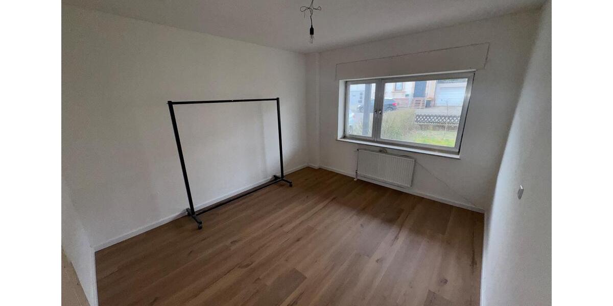 Erdgeschoßwohnung Merzig - 3 Zimmer, 110 m&sup2;, 950&euro; | Angebot:25639257