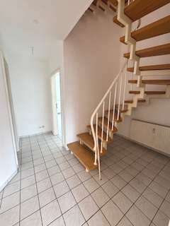 Wohnung zum Mieten in Hilden 940 € 93 m² 3 zimmer