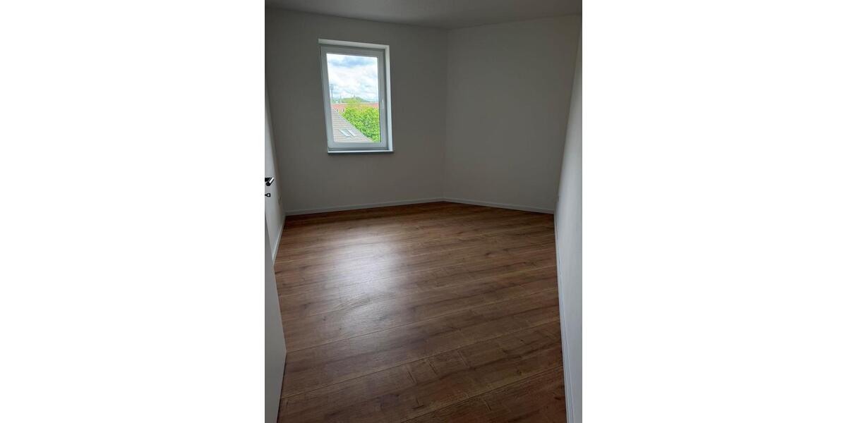 Etagenwohnung Eisenach - 4 Zimmer, 119 m&sup2;, 1.070&euro; | Angebot:26705552