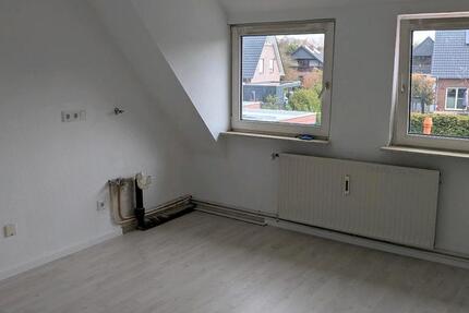 Wohnung Edewecht - 4 Zimmer, 130 m&sup2;, 850&euro; | Angebot:27567429