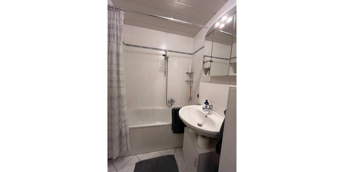 Etagenwohnung Gräfelfing - 2 Zimmer, 62 m&sup2;, 1.230&euro; | Angebot:25931418